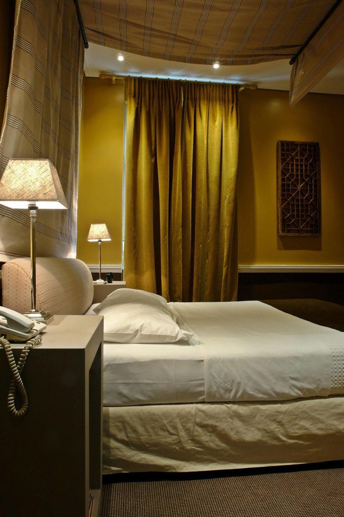 Semeli Otel 2*